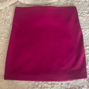 Cute fuchsia polyester/spandex mini skirt